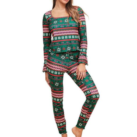 Adore Me Womens L Pajama PJ Sleepwear Christmas Snow Flakes Hearts Fair Isle NWT - Picture 3 of 10